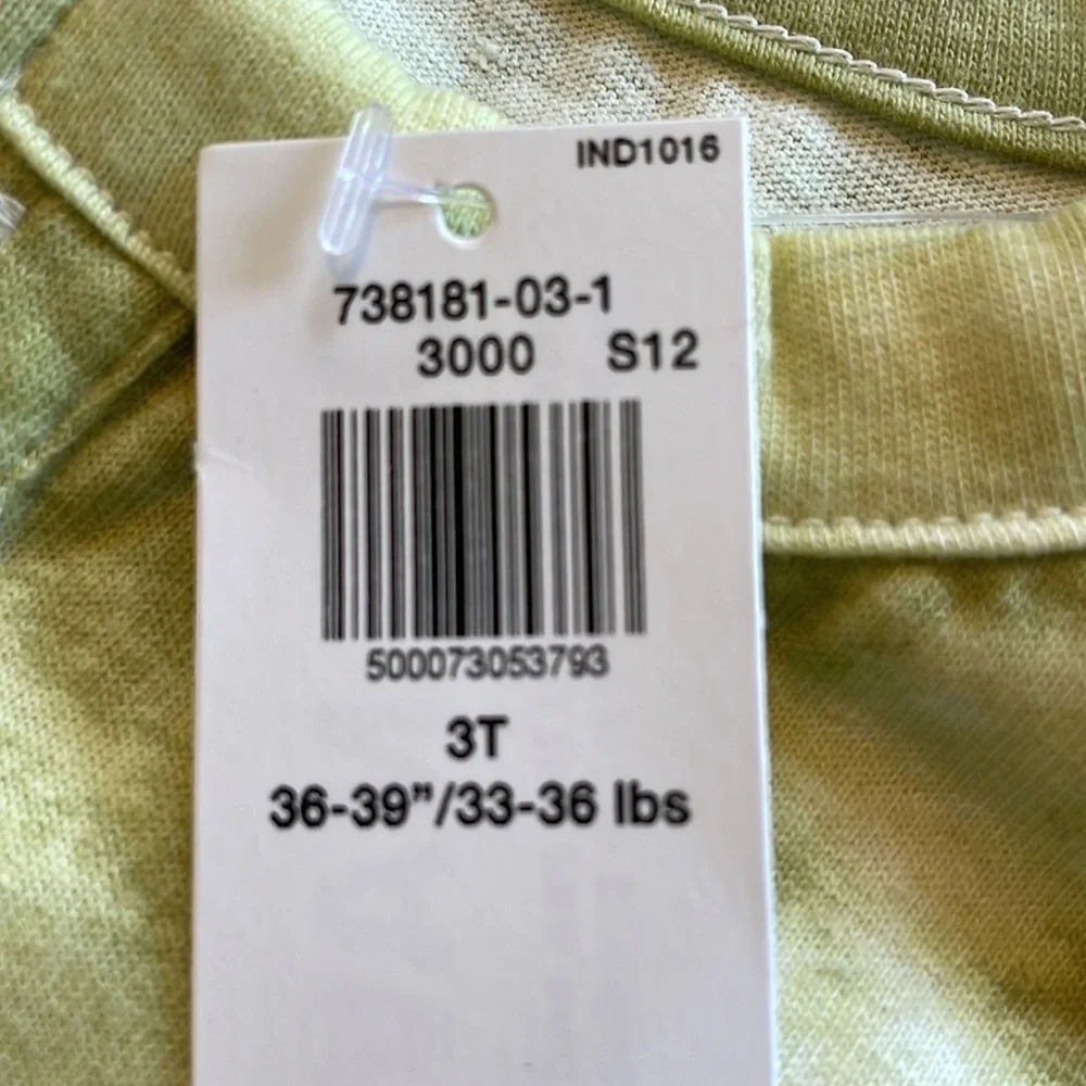 🍁Old Navy Long Sleeve Tee - Picture 6 of 7